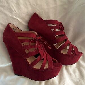 Sole Society Burgundy Suede Wedges ****NEW****